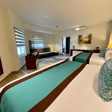 ספופן Aurea Hotel And Suites מראה חיצוני תמונה