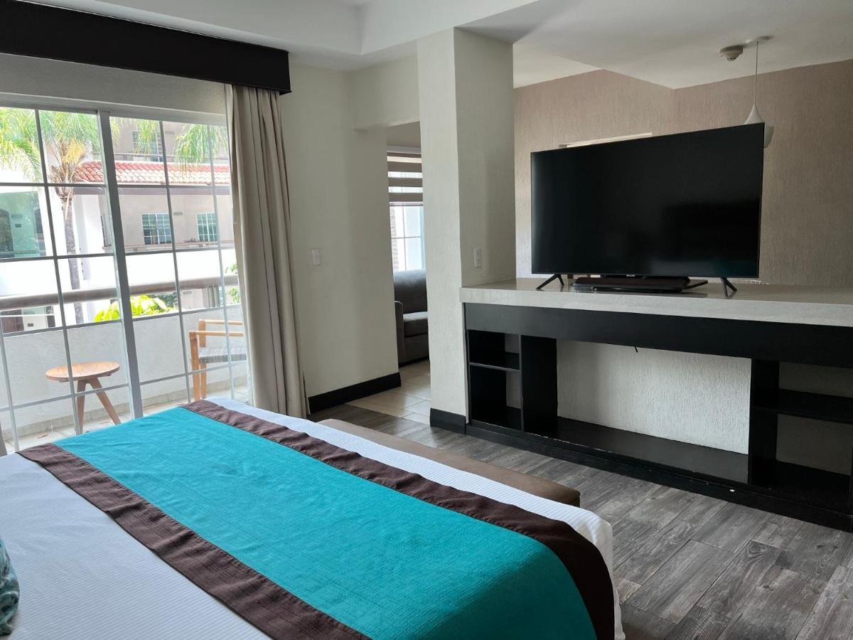 ספופן Aurea Hotel And Suites מראה חיצוני תמונה
